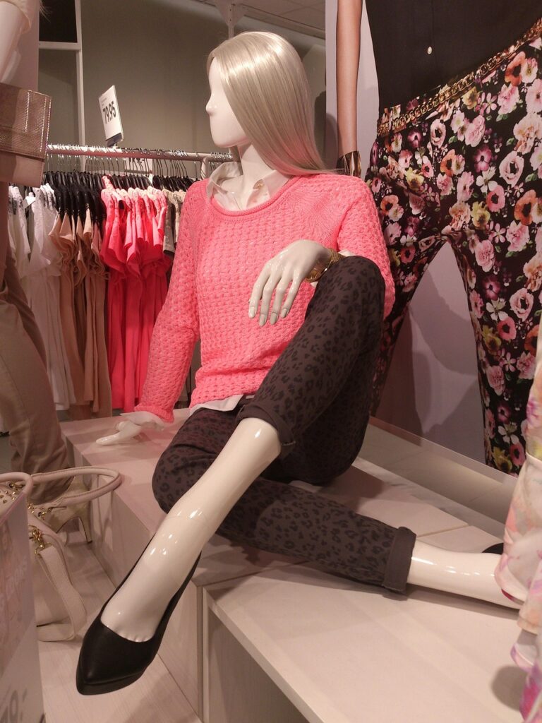 shop, shopping, clothes, fashion, mannequin, doll, brown fashion, brown shopping, brown clothes, brown shop, shopping, clothes, mannequin, mannequin, mannequin, mannequin, mannequin